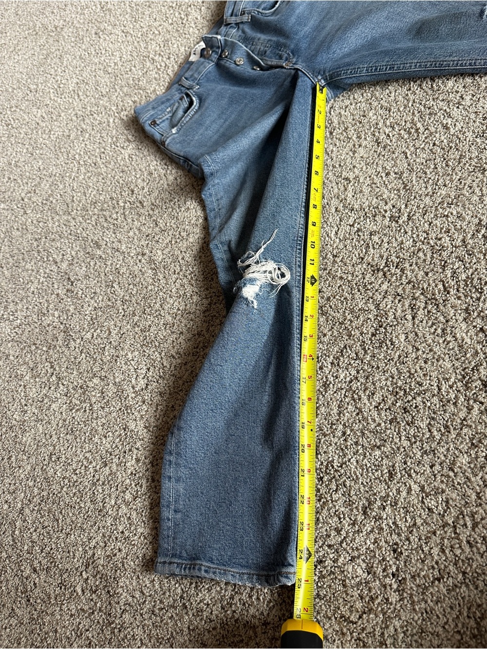 Agolde Riley High Rise Straight-Leg Crop Distressed Jeans - Picture 7 of 11